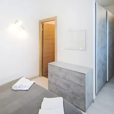 Le Gemme-3 By Interhome Appartement